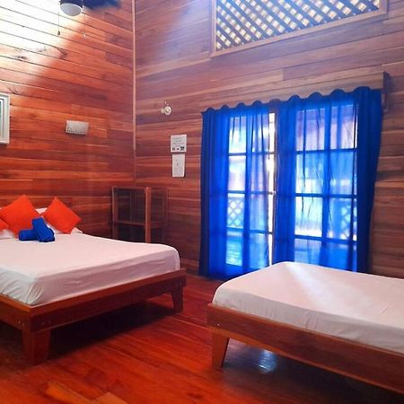 Poolside Beach House At Pangea Lodge Manzanillo  Εξωτερικό φωτογραφία